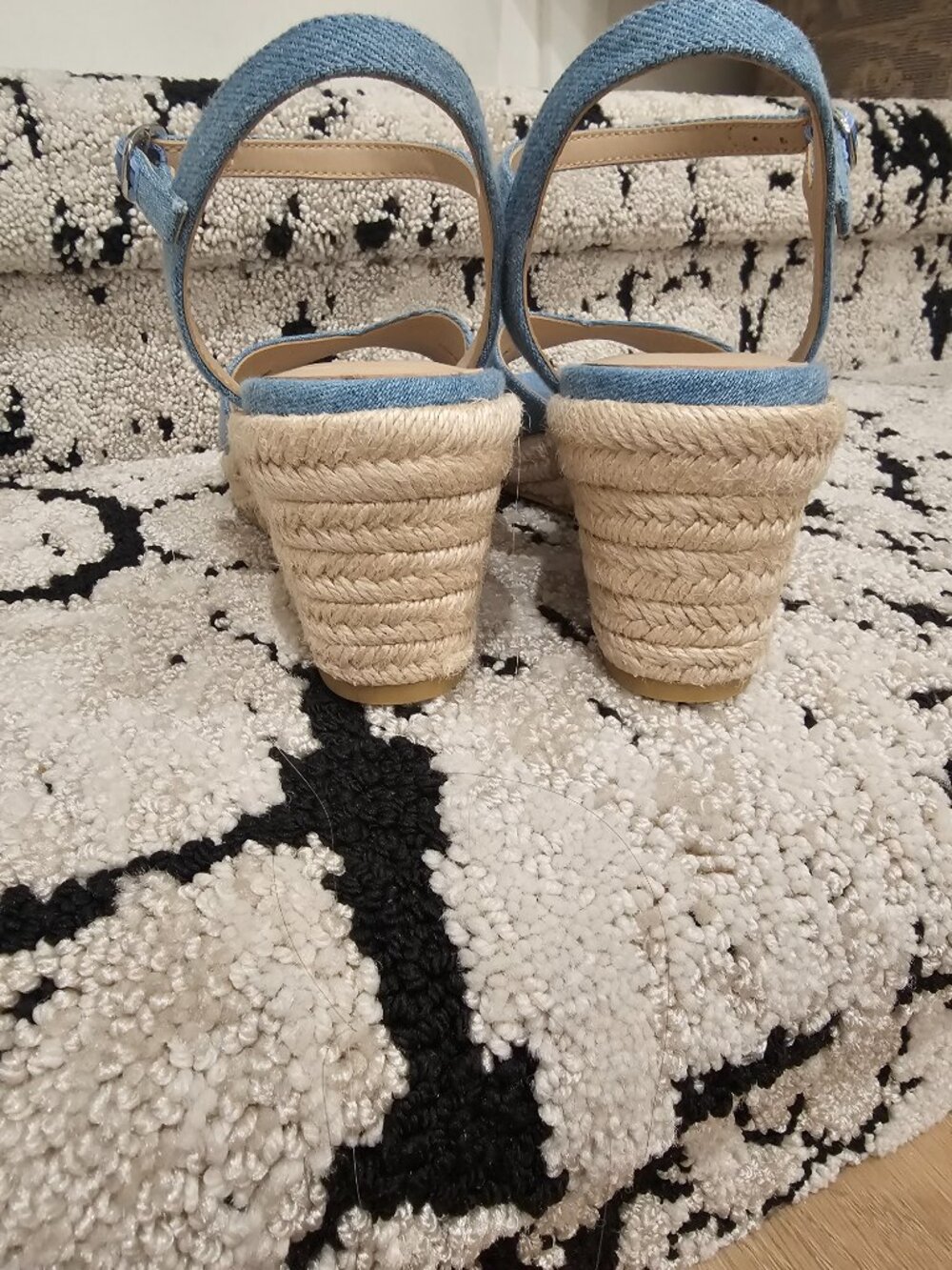Stuart Weitzman Miami Espadrille Wedge Sandal - Picture 5 of 8
